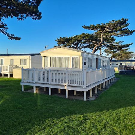 Hoburne Naish Cs129 Villa New Milton Exterior photo